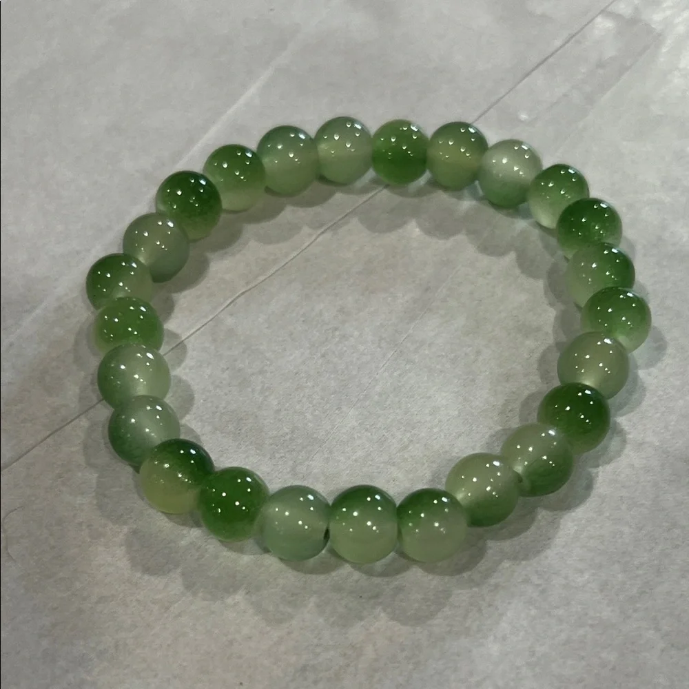 Chic Green Ombre Beaded Bracelet